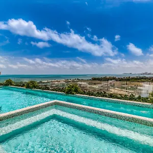 @ Riva Apartment Cancun